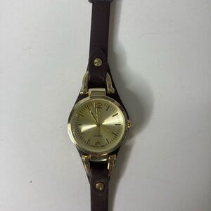 Vintage wrist watch. Stainless steel. Brown faux leather band
